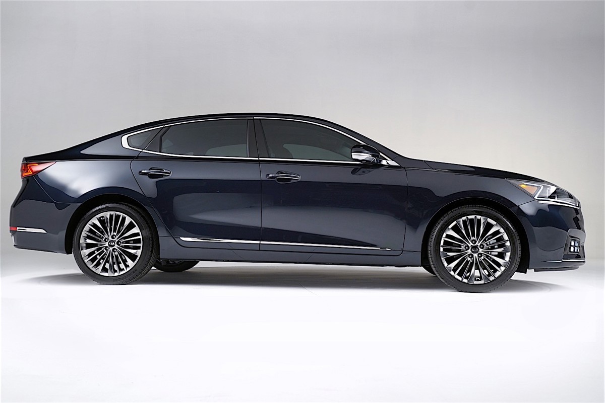 Kia KIA K7 / Cadenza 2.7L 6AT FWD (200 HP)