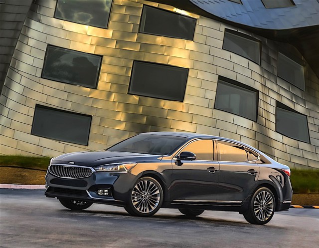 Kia K7 / Cadenza photo 3