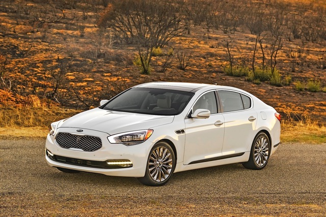 Kia K9 photo 20