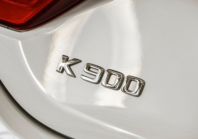Kia K9 photo 22