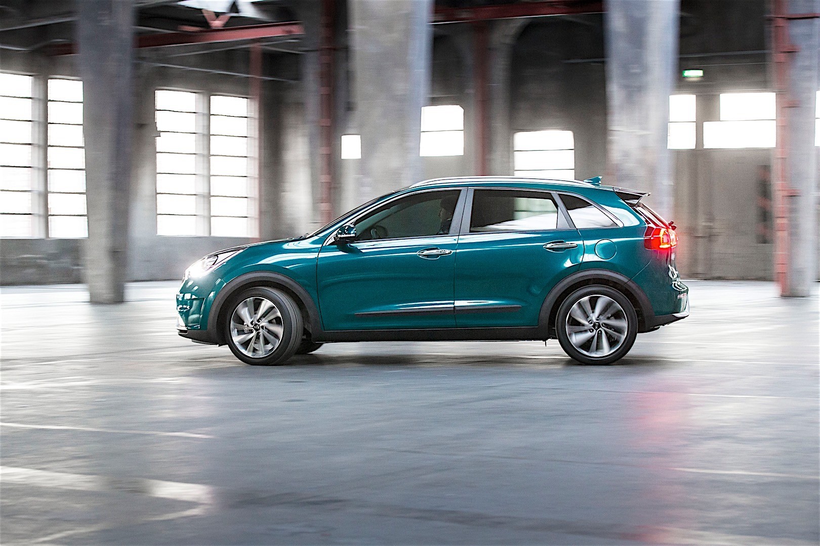 Kia Niro photo 20