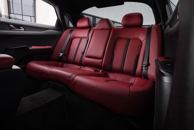 Kia Optima / Magentis photo 54