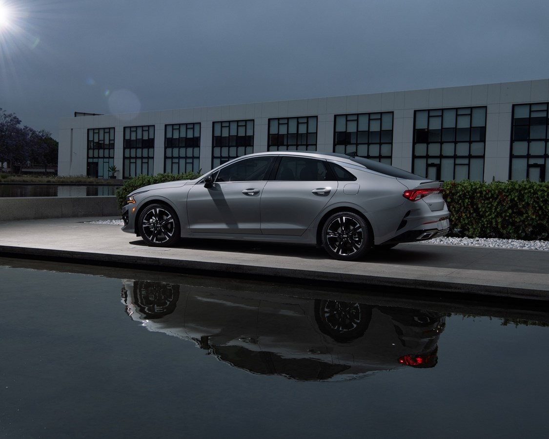 Kia Optima / Magentis photo 12