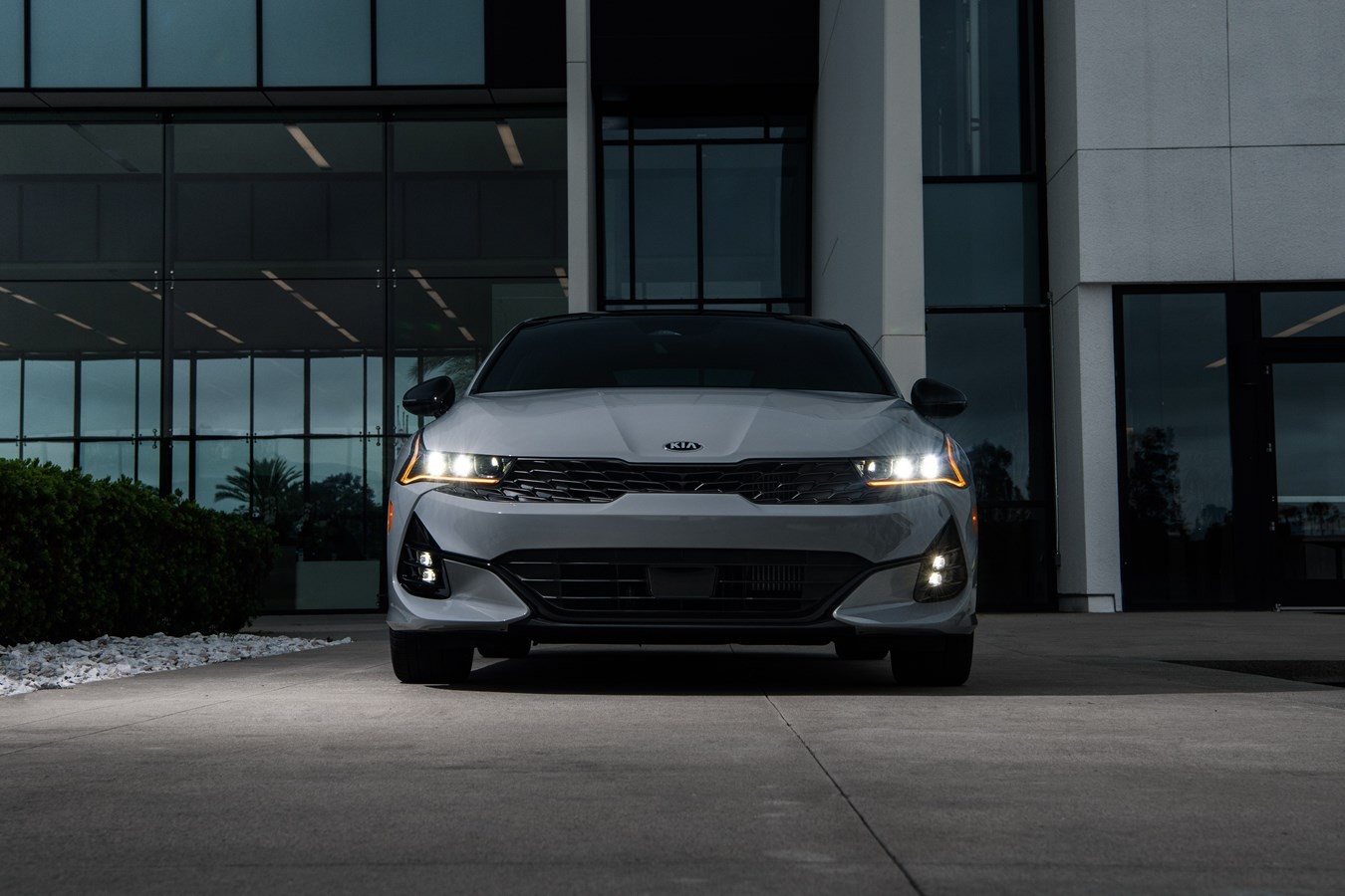 Kia Optima / Magentis photo 19