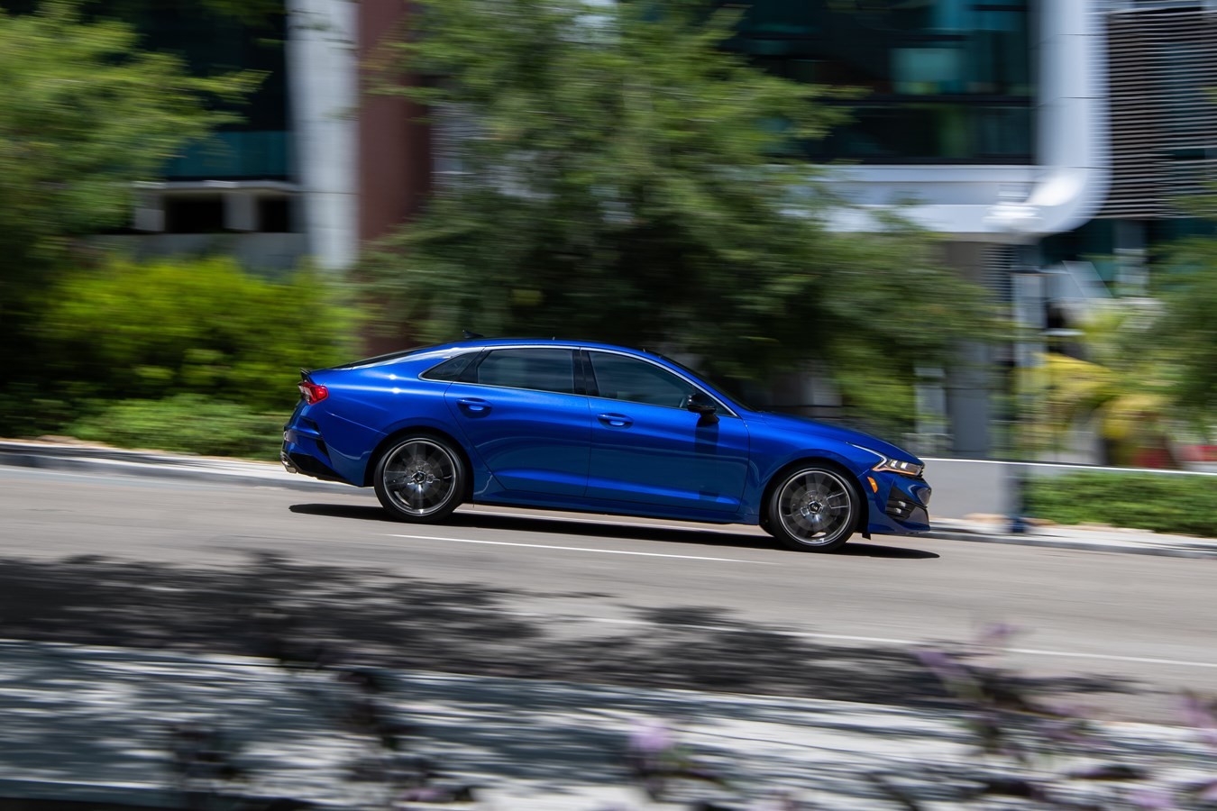 Kia Optima / Magentis photo 21