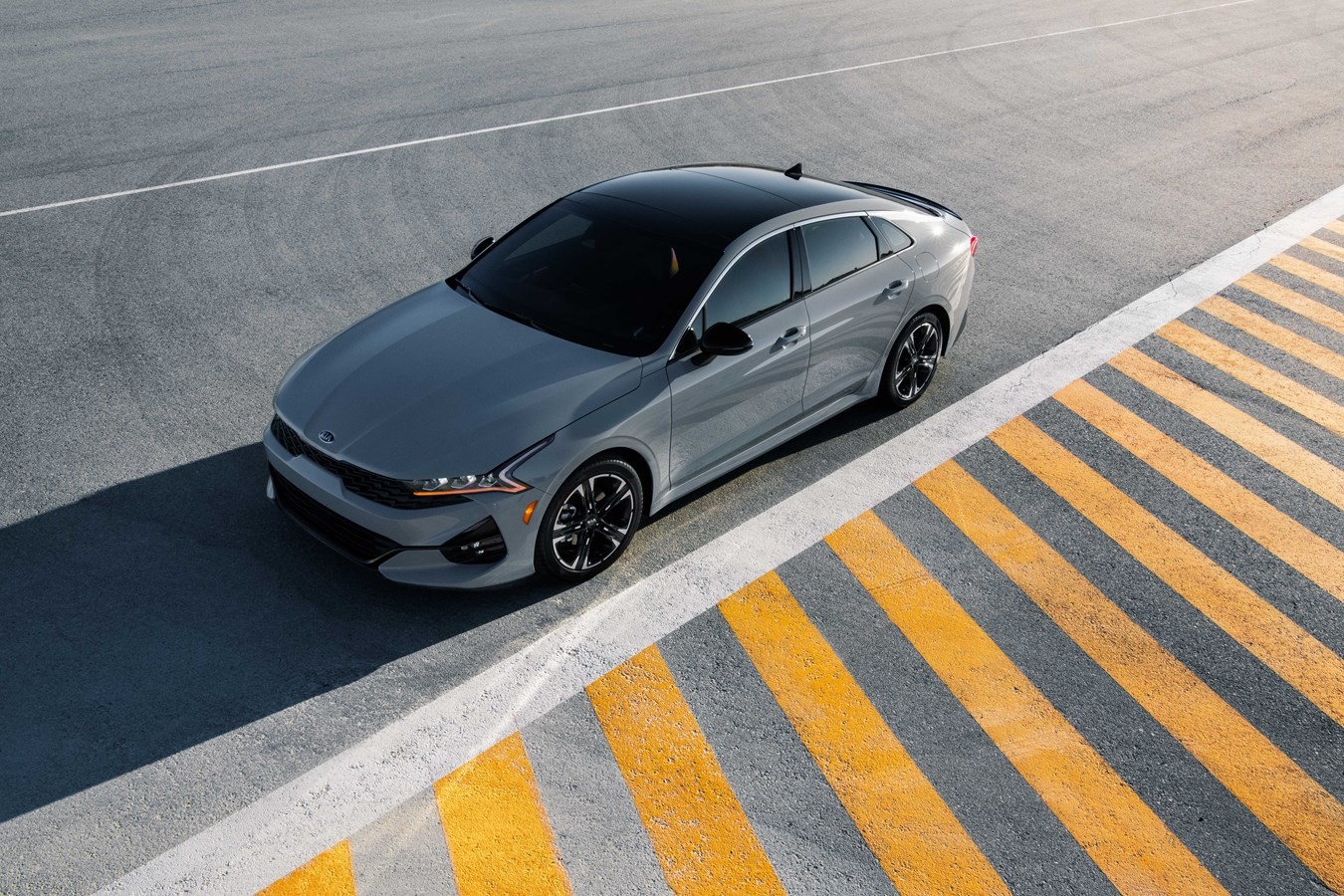 Kia Optima / Magentis photo 25