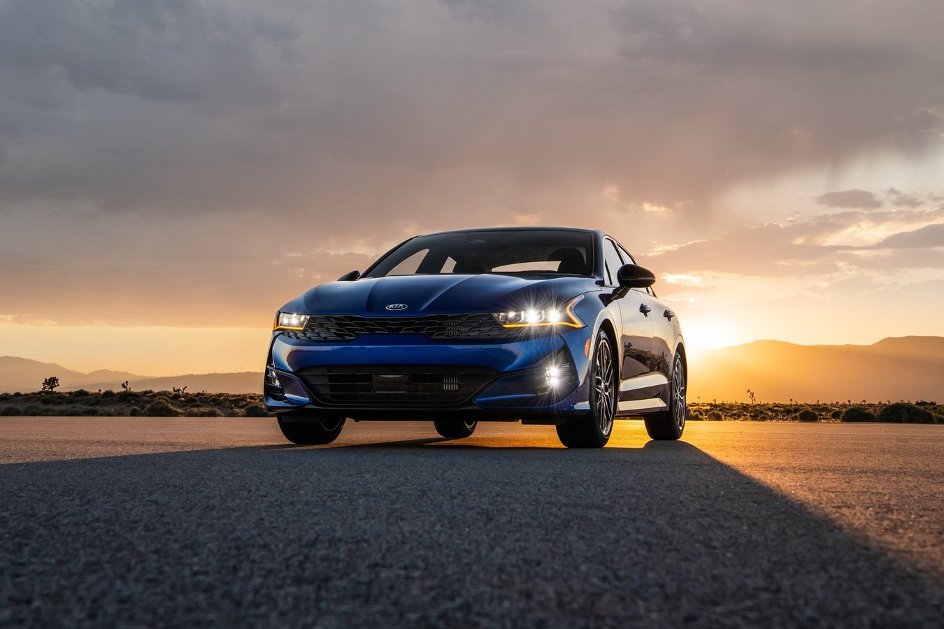 Kia Optima / Magentis photo 32