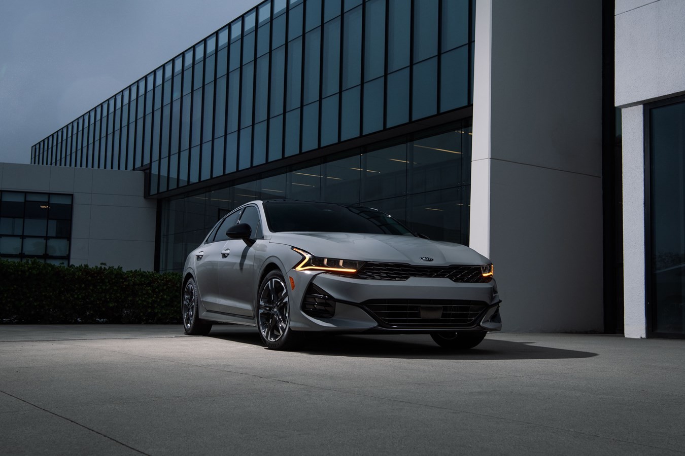 Kia Optima / Magentis photo 34