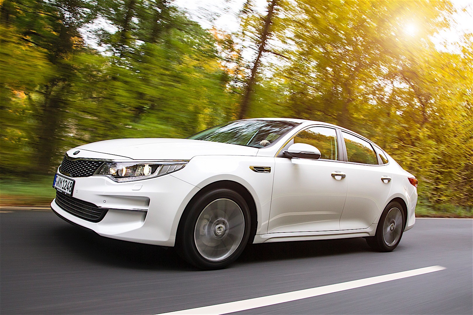 Kia Optima / Magentis photo 86
