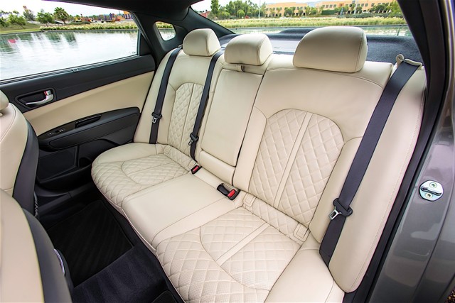 Kia Optima / Magentis photo 102