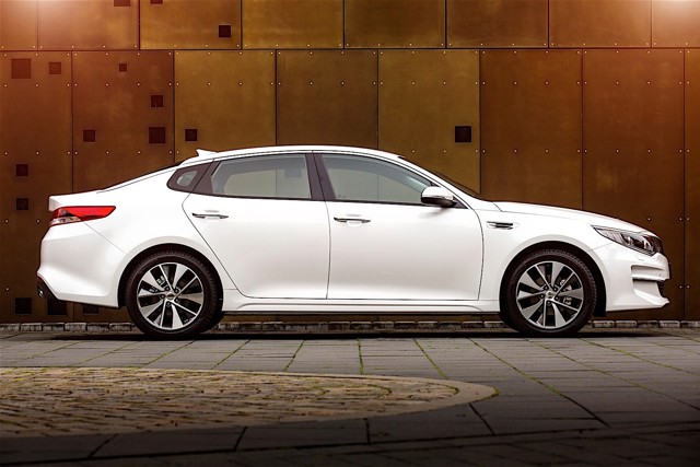 Kia Optima / Magentis photo 35