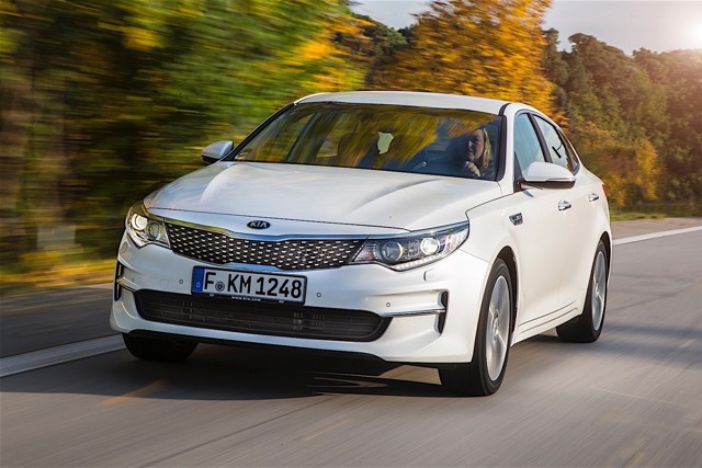 Kia Optima / Magentis photo 46