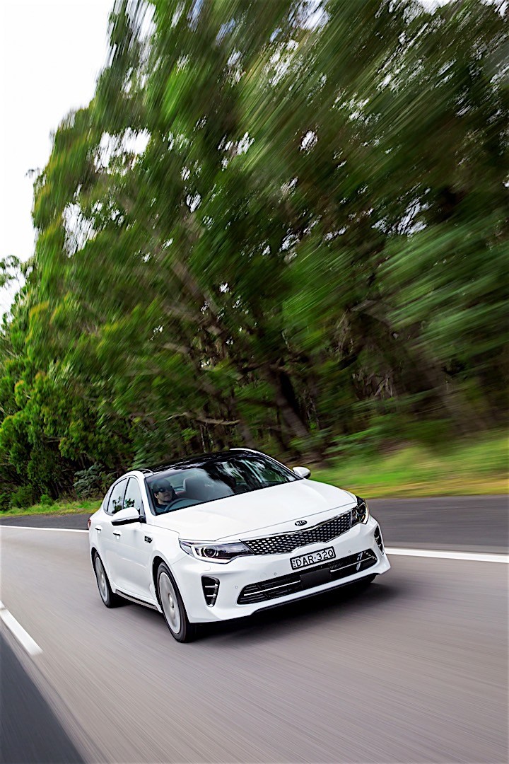Kia Optima / Magentis photo 47