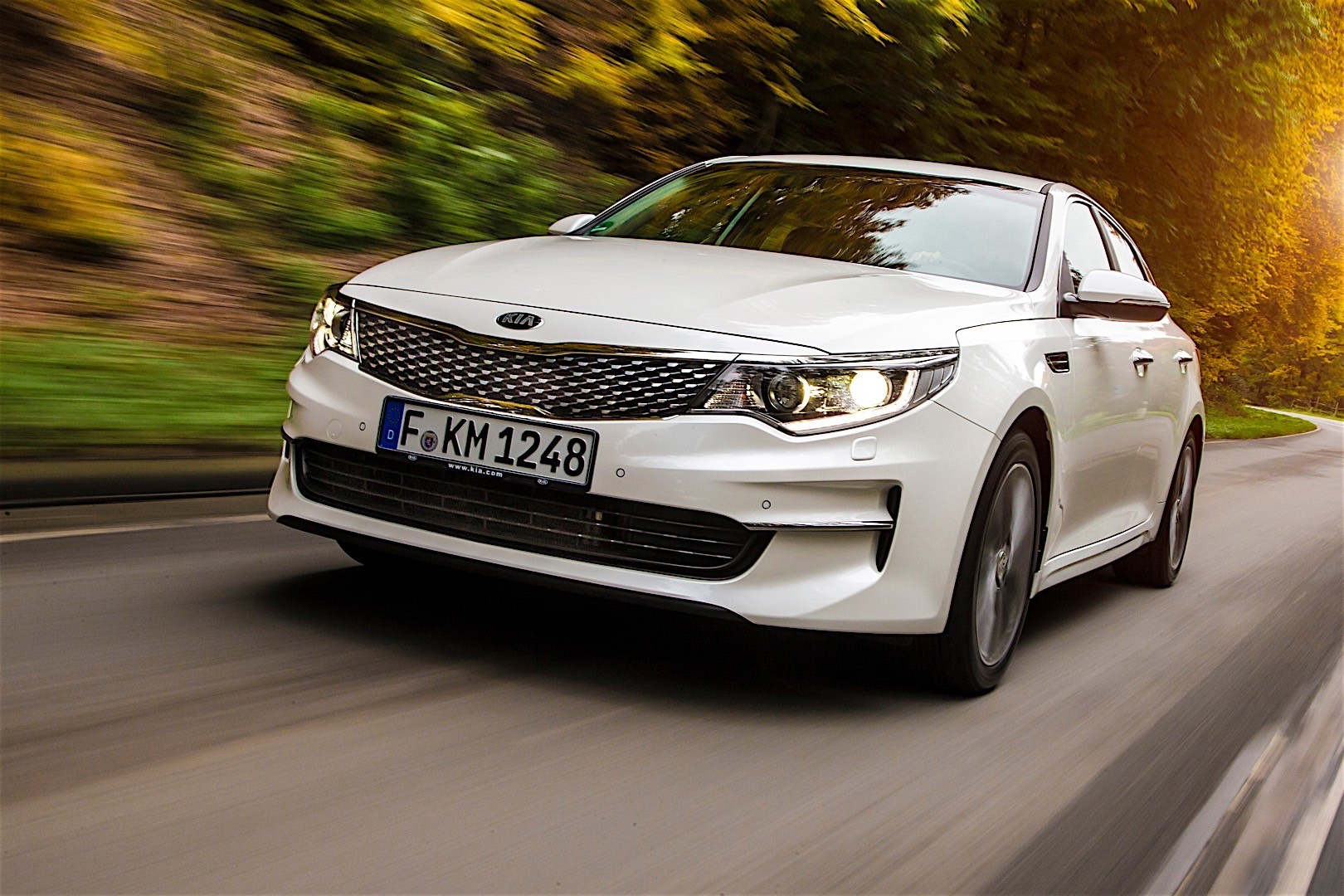 Kia Optima / Magentis photo 49
