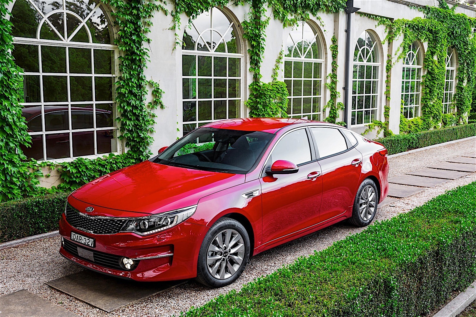 Kia Optima / Magentis photo 52