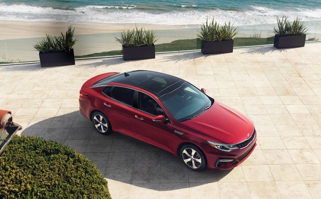 Kia Optima / Magentis photo 18