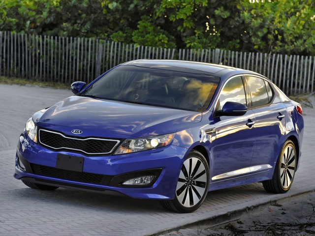 Kia Optima / Magentis photo 26
