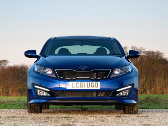 Kia Optima / Magentis photo 29