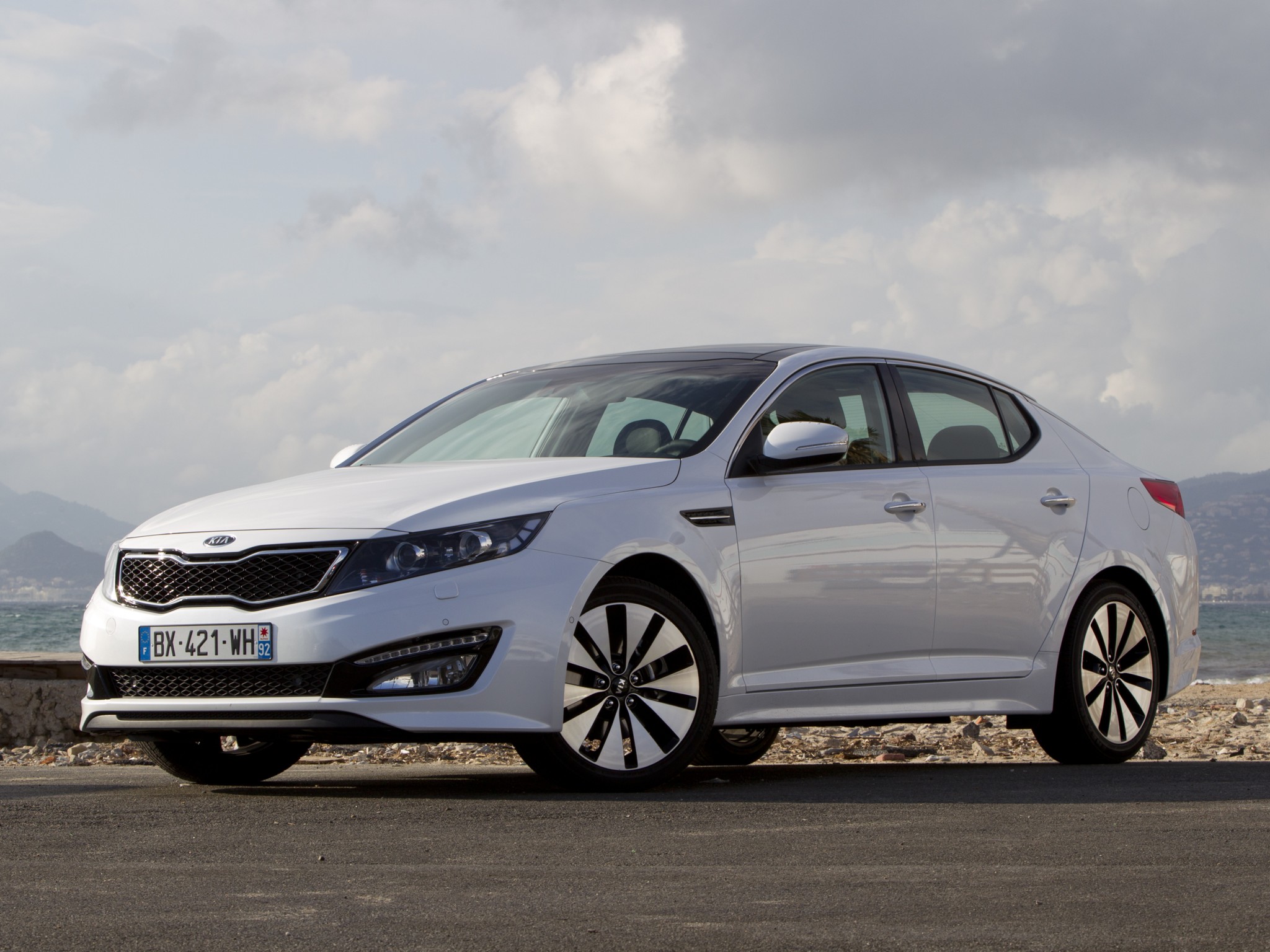 Kia Optima / Magentis photo 52