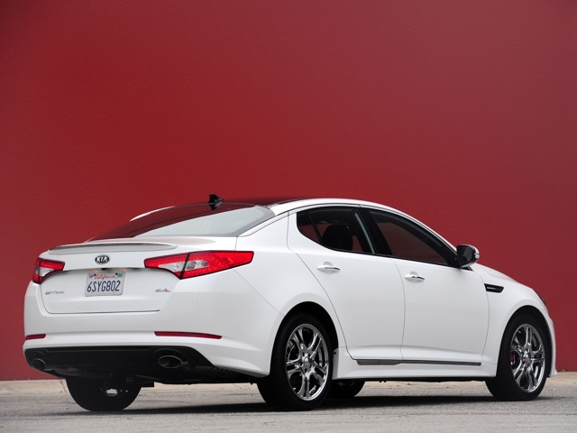 Kia Optima / Magentis photo 68