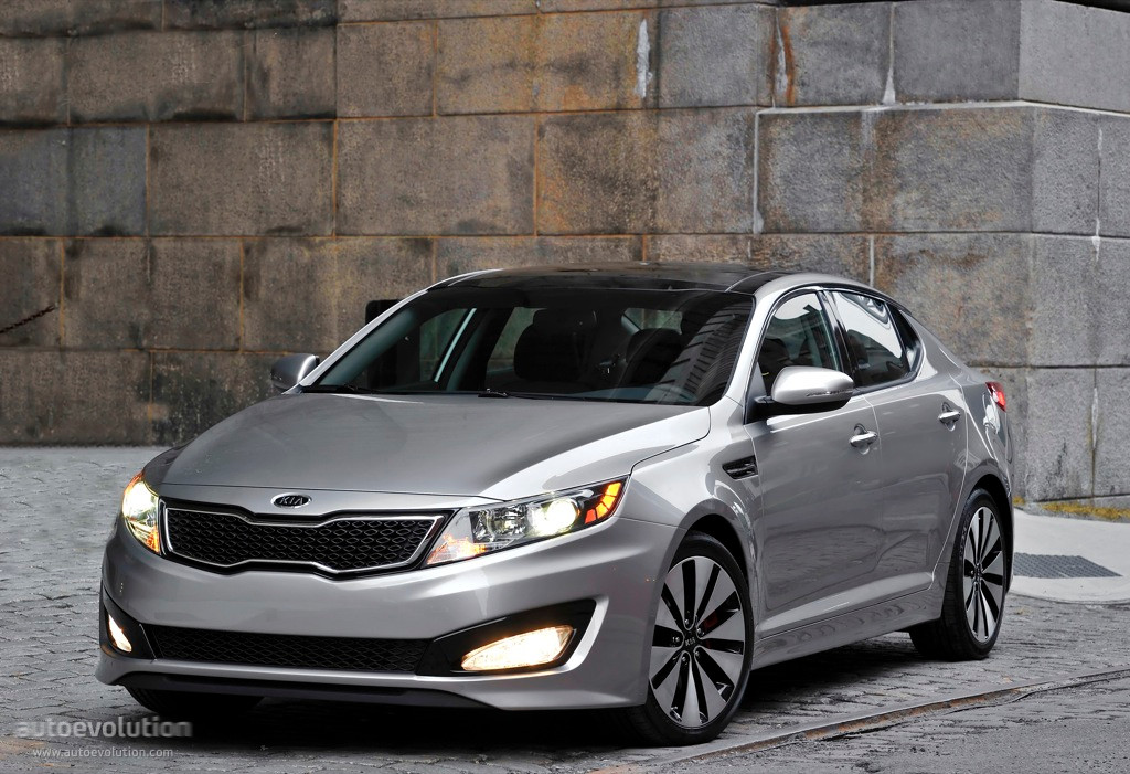Kia Optima / Magentis photo 10