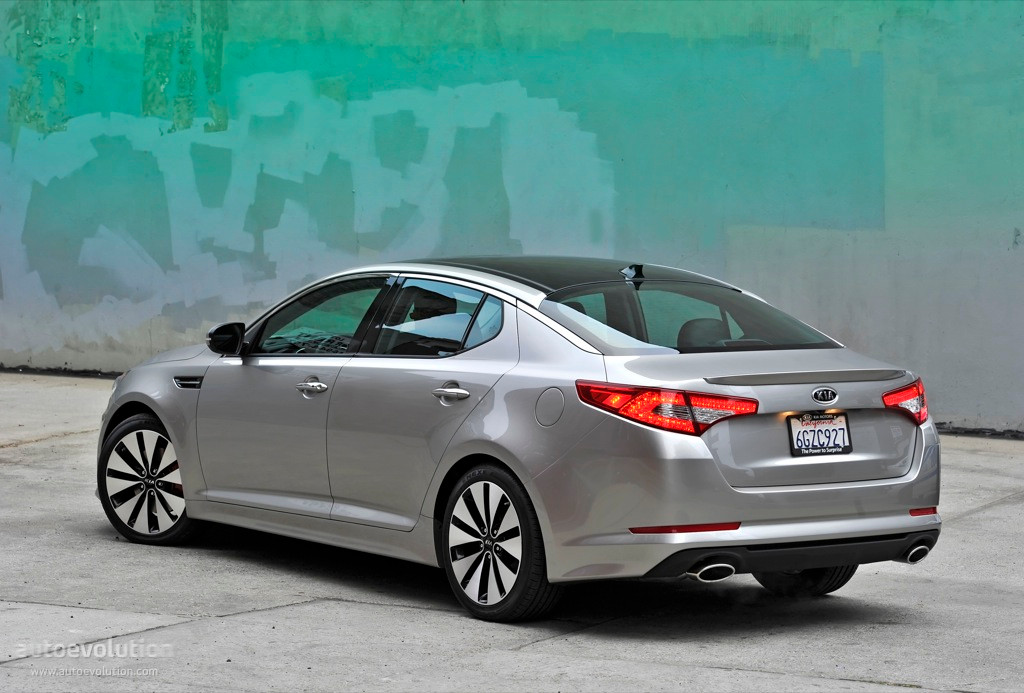 Kia Optima / Magentis photo 15