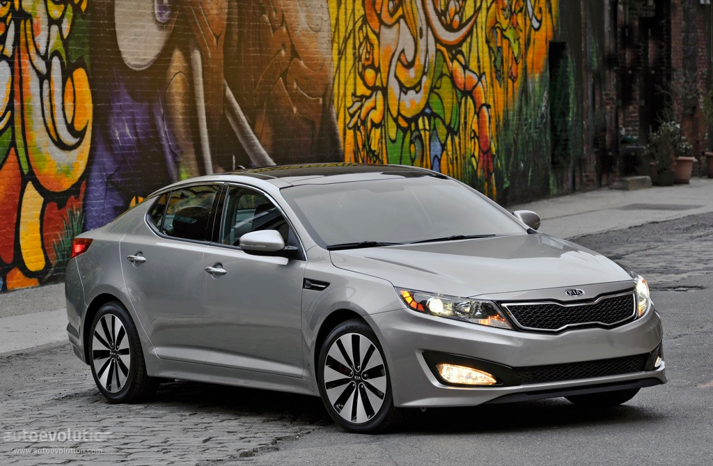 Kia Optima / Magentis photo 3