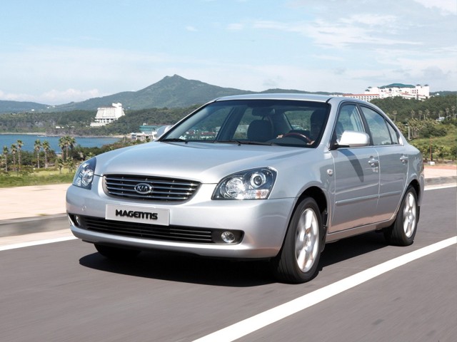 Kia Optima / Magentis photo 12