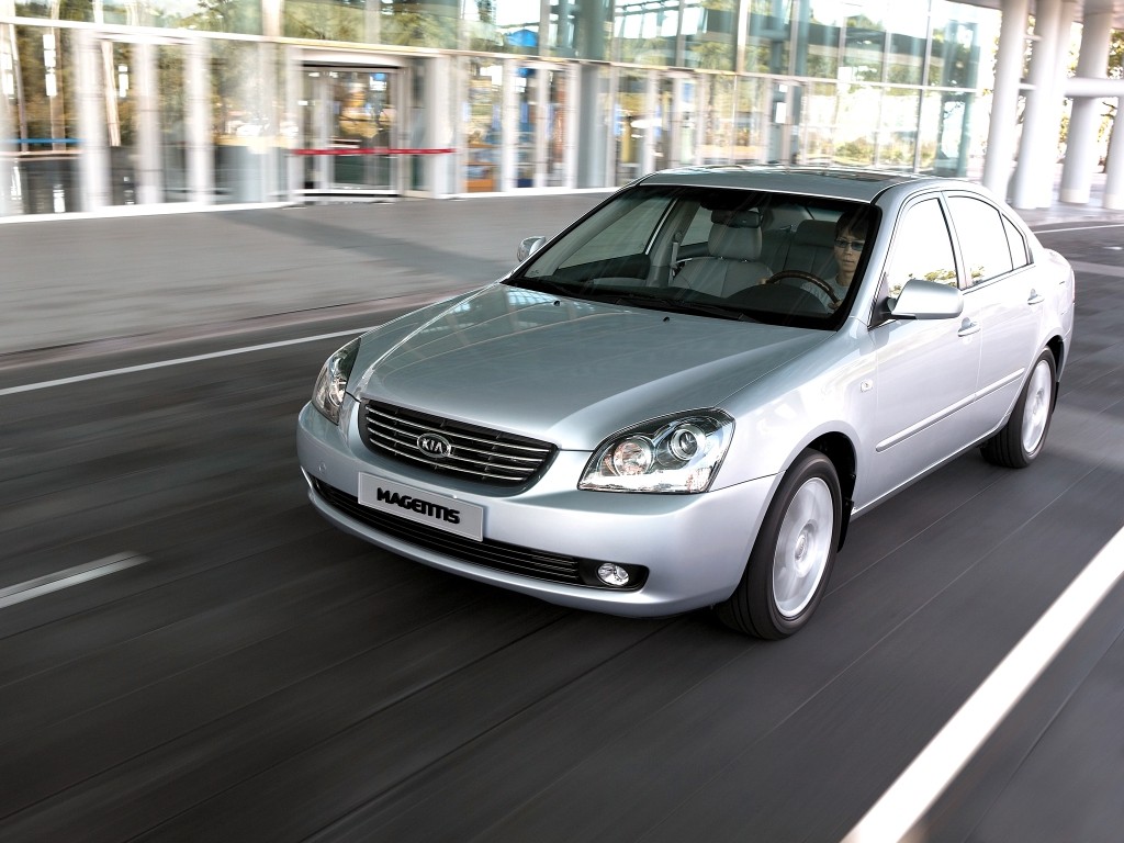 Kia Optima / Magentis photo 16