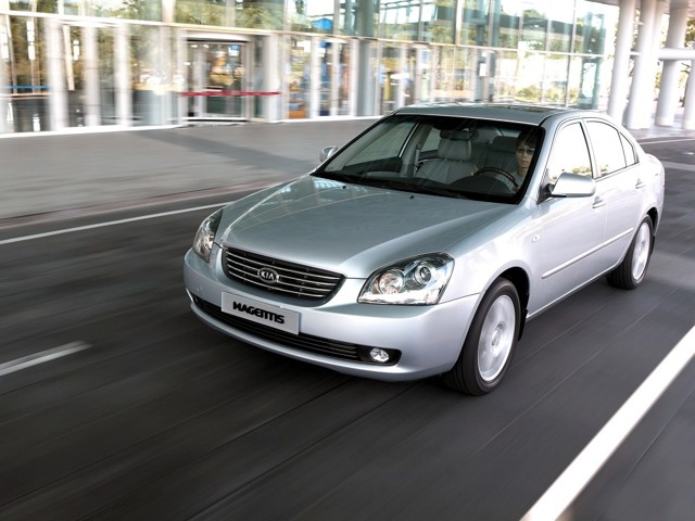 Kia Optima / Magentis photo 16