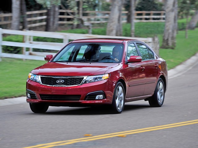 Kia Optima / Magentis photo 20