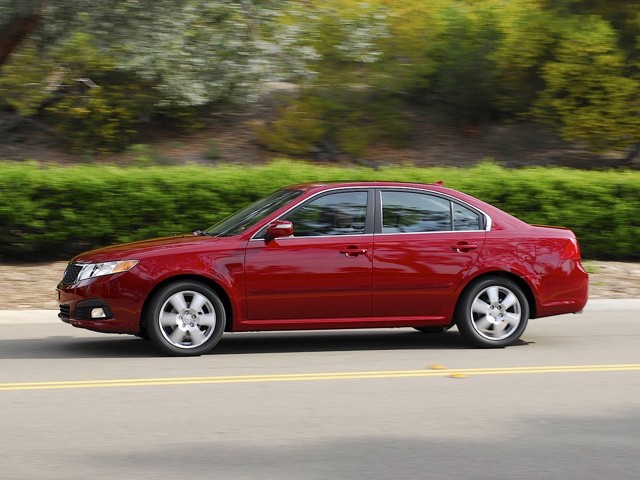 Kia Optima / Magentis photo 22