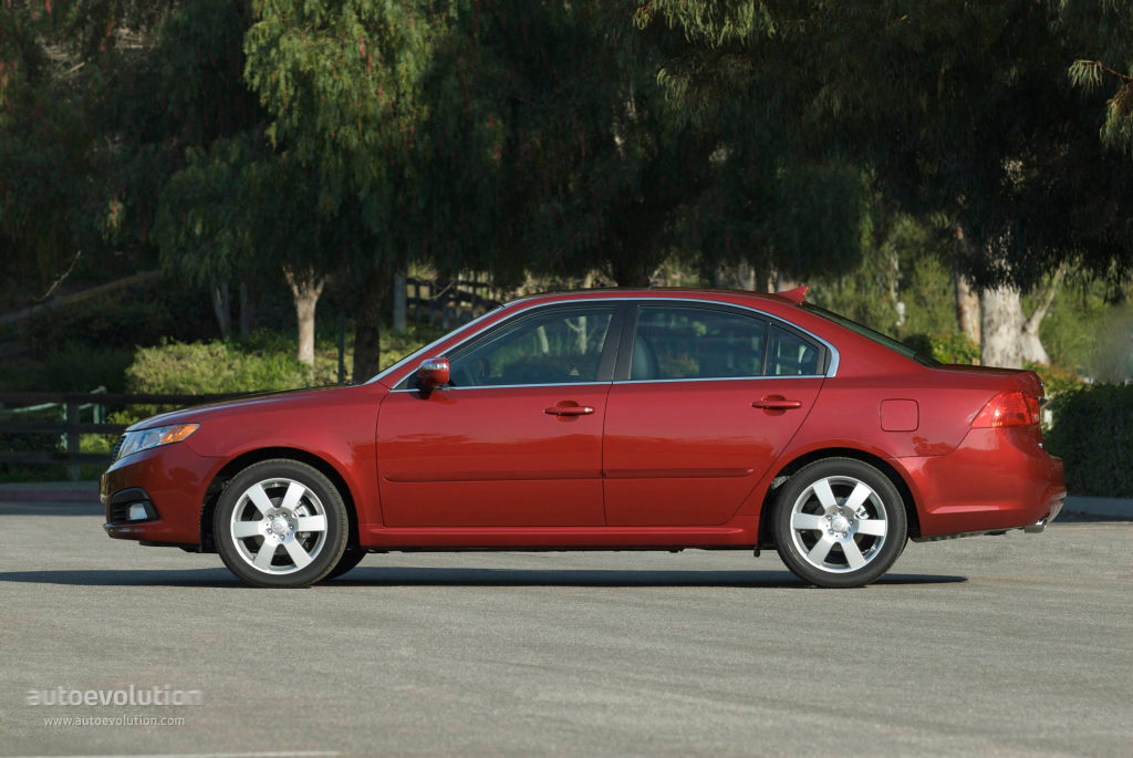 Kia Optima / Magentis photo 2