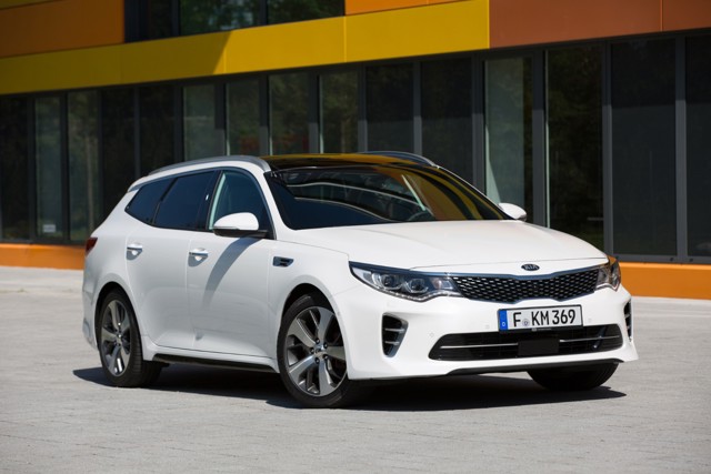 Kia Optima Sportswagon photo 5