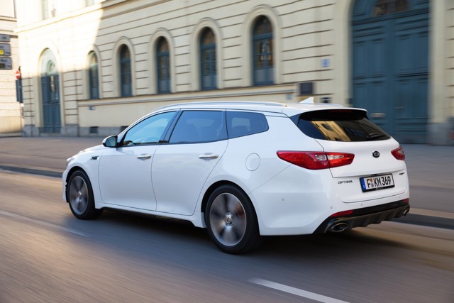Kia Optima Sportswagon photo 6