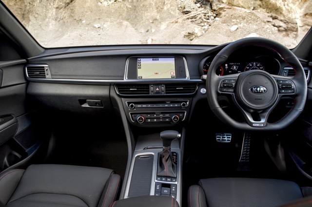 Kia Optima Sportswagon photo 46