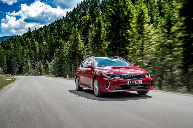 Kia Optima Sportswagon photo 17