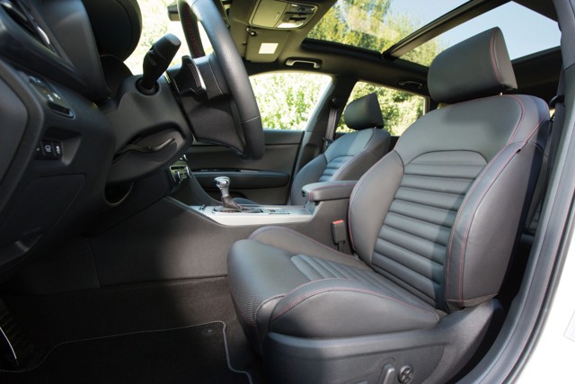 Kia Optima Sportswagon photo 55