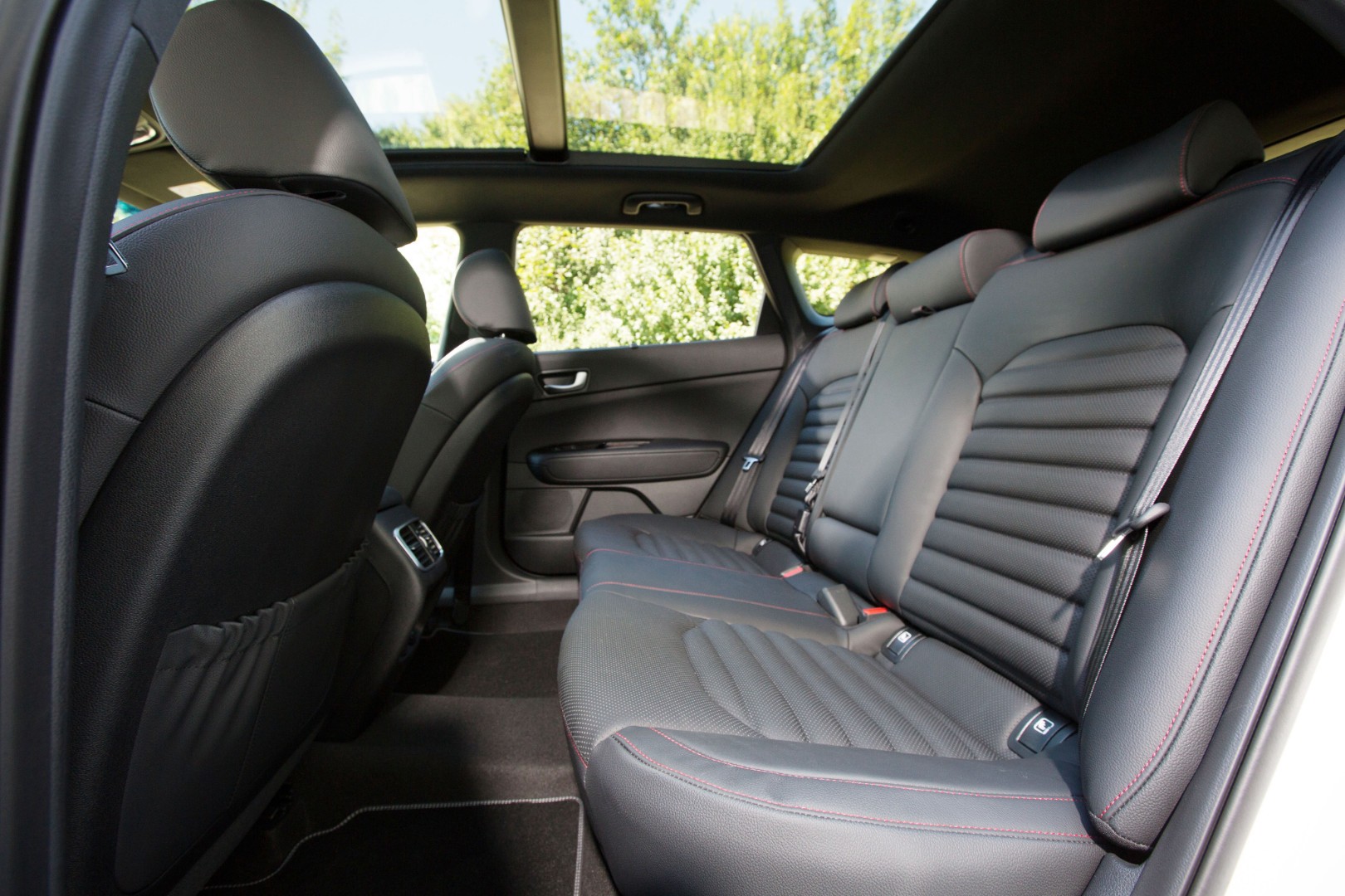 Kia Optima Sportswagon photo 56