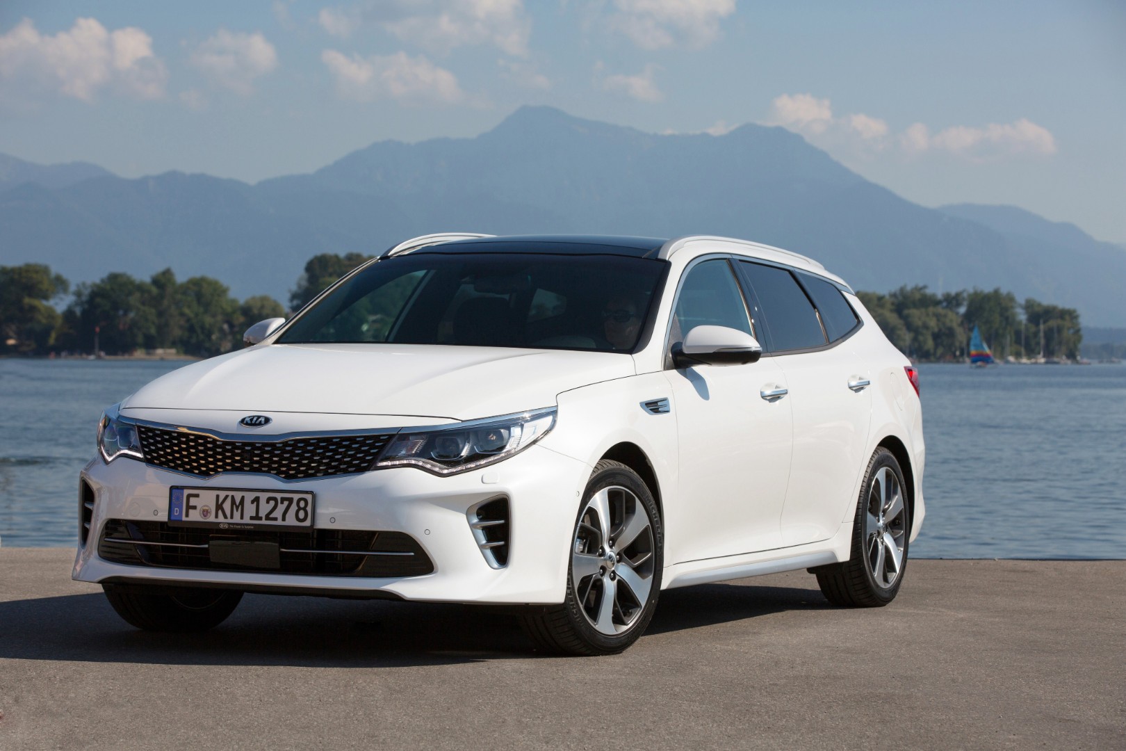 Kia Optima Sportswagon photo 27