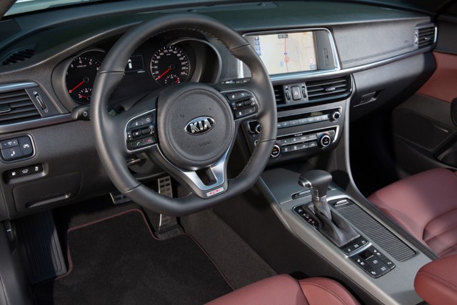 Kia Optima Sportswagon photo 44