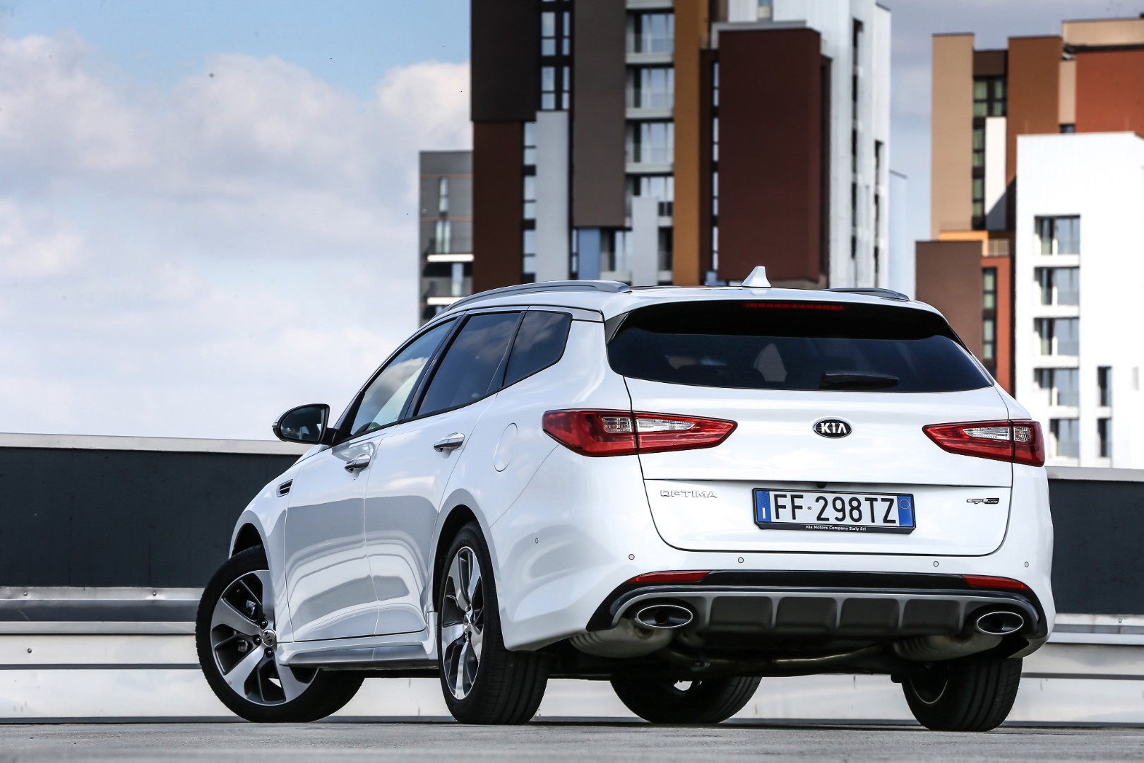 Kia Optima Sportswagon photo 35