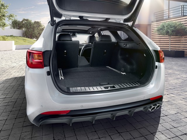 Kia Optima Sportswagon photo 4
