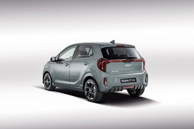 Kia Picanto photo 2