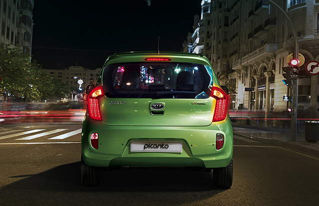 Kia Picanto foto 10