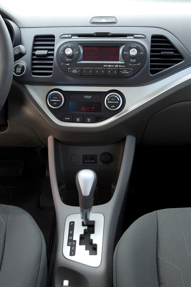 Kia Picanto foto 19