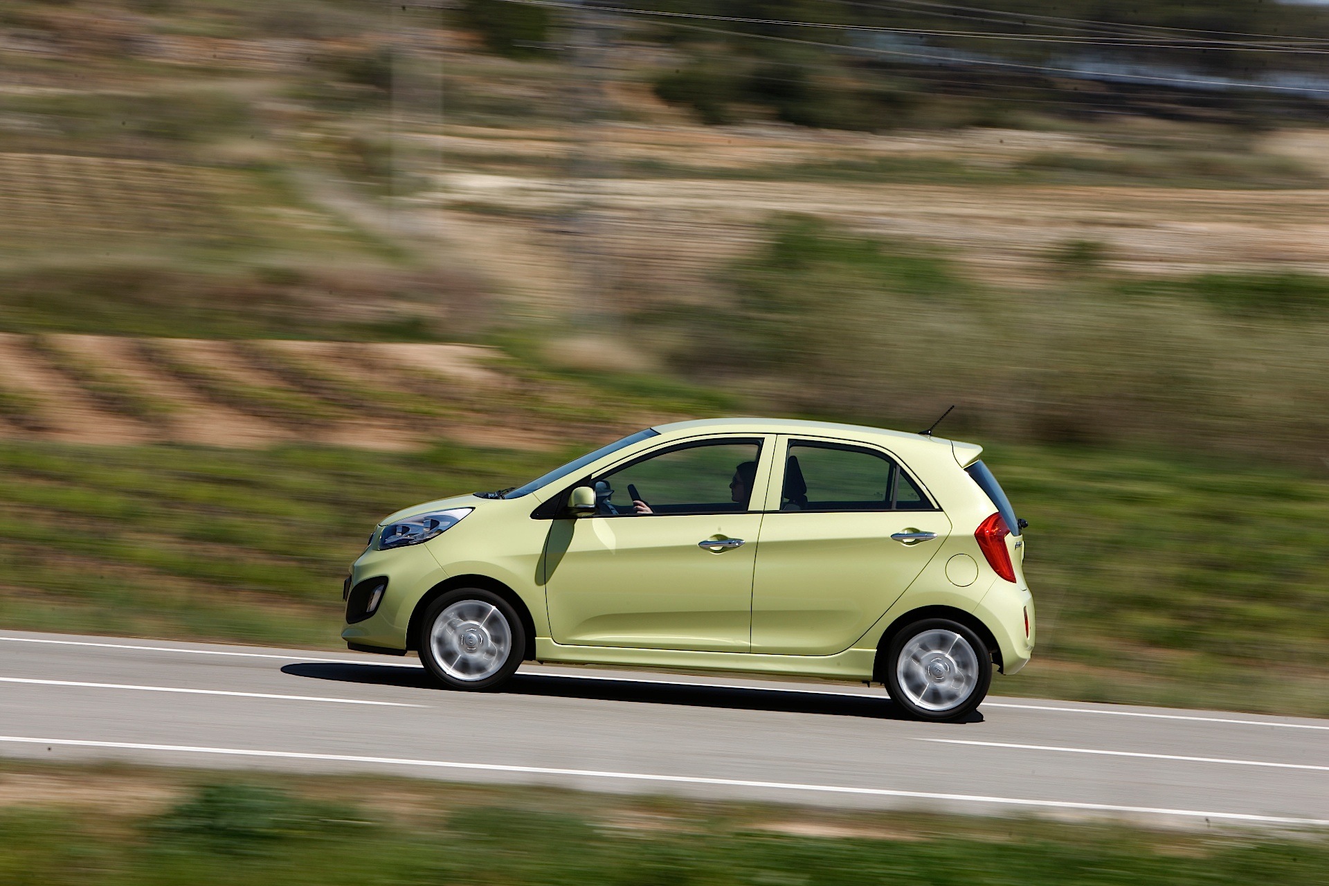 Kia Picanto photo 19