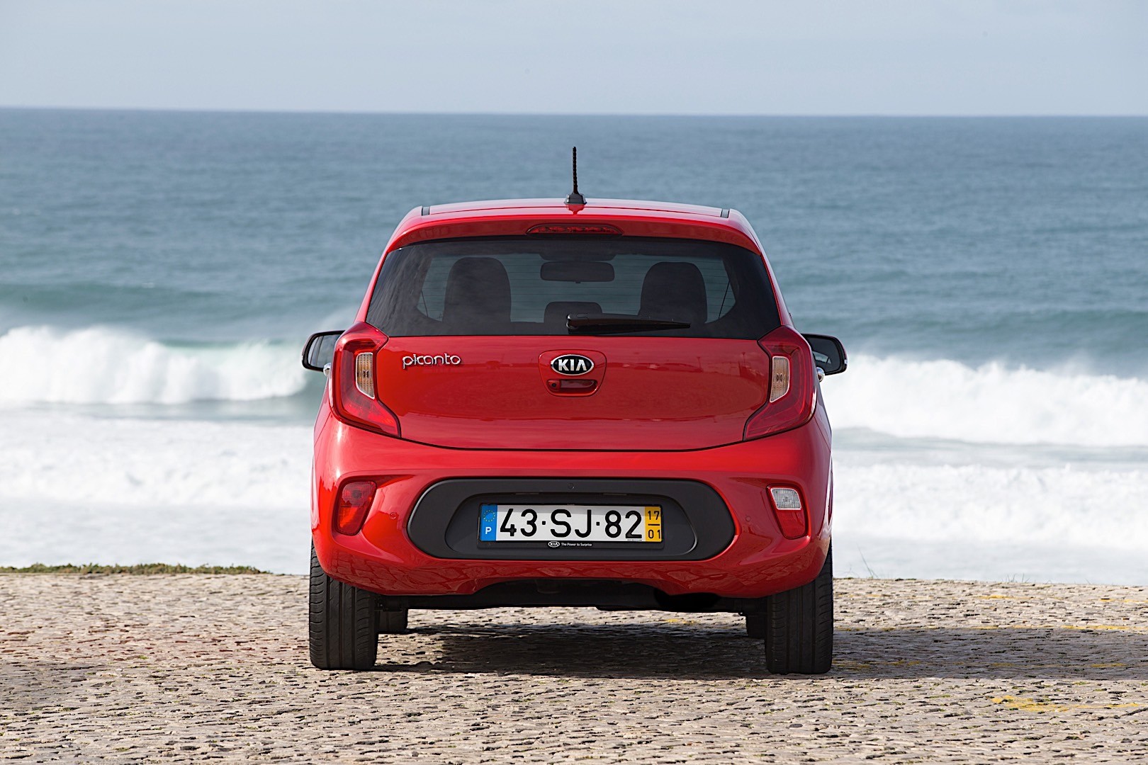 Kia Picanto photo 7