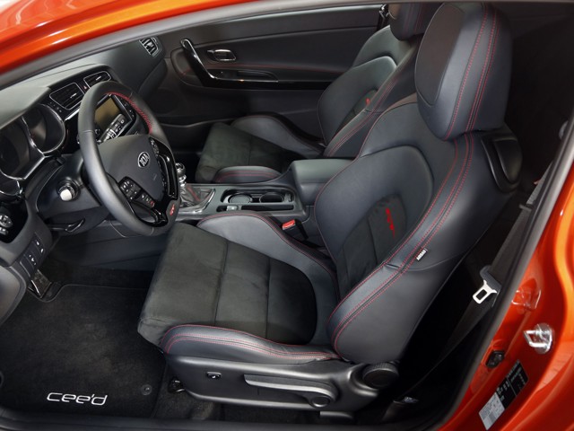 Kia Pro_Cee’D Gt foto 31
