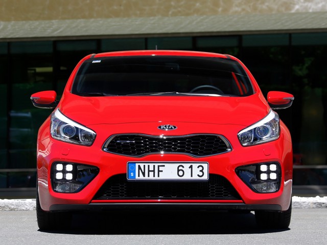 Kia Pro_Cee’D Gt foto 17